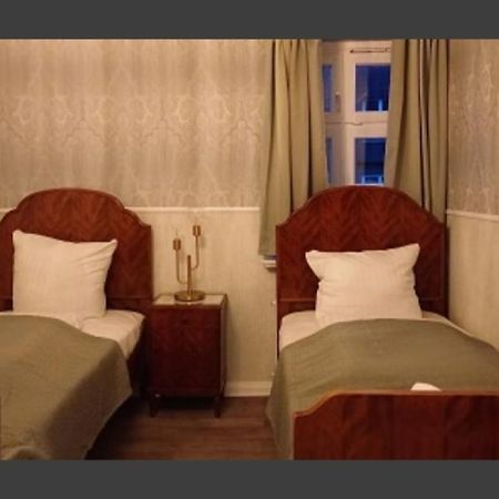 Ferienwohnung 24 Am Saseler Markt Hochwertig Renoviert Hamburg-Harburg Exteriör bild